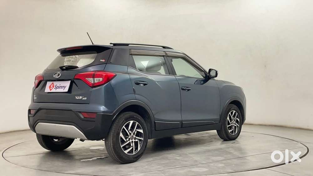 Mahindra Xuv300 W8 (o) 1.5 Diesel Amt, 2022, Diesel