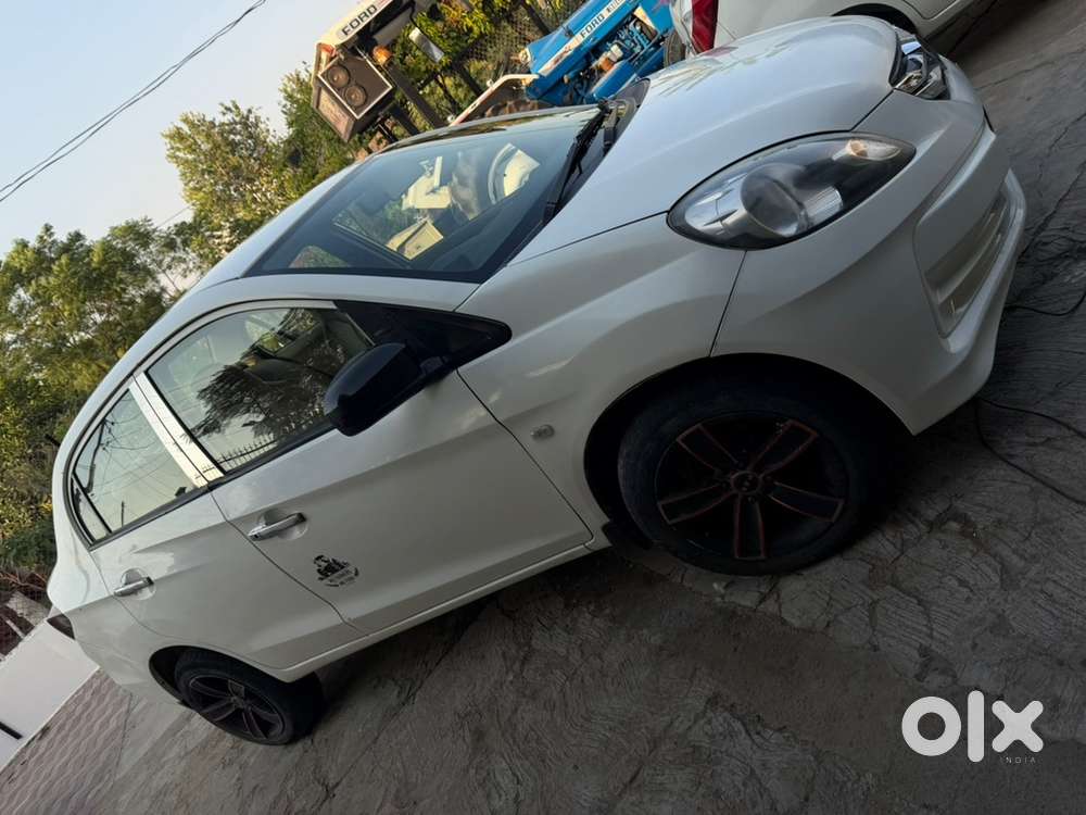 Honda Amaze Diesel 2014