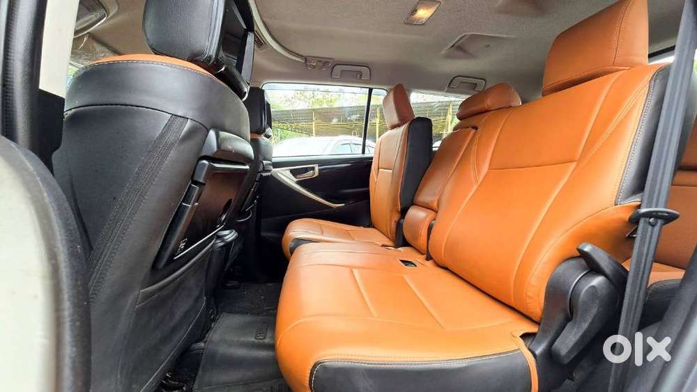 Toyota Innova Crysta 2.4 V, 2017, Diesel