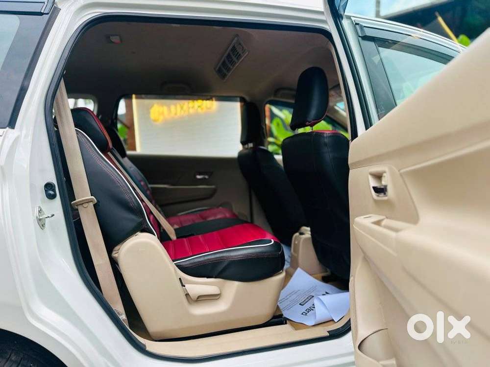 Maruti Suzuki Ertiga, 2023, Petrol