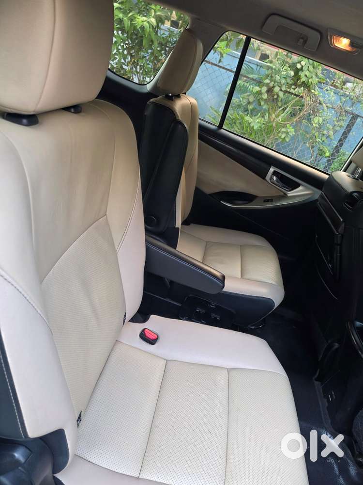 Toyota Innova Crysta 2.8z Automatic, 2019, Diesel