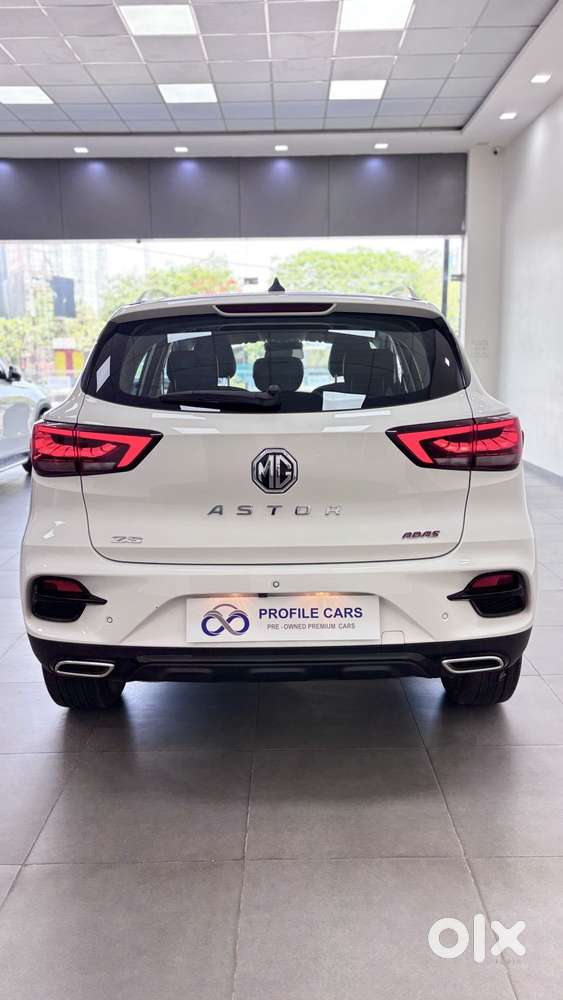 Mg Astor 1.3 Savvy Turbo At S Red, 2023, Petrol