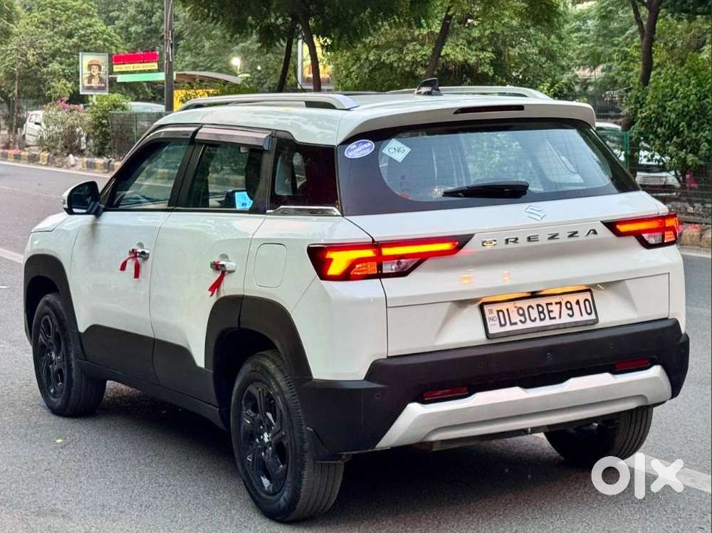 Maruti Suzuki Brezza 1.5 Zxi Cng, 2024, Cng & Hybrids