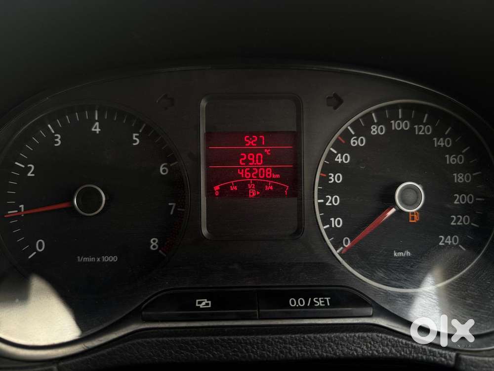 Volkswagen Polo 1.0 Comfortline Plus, 2011, Petrol