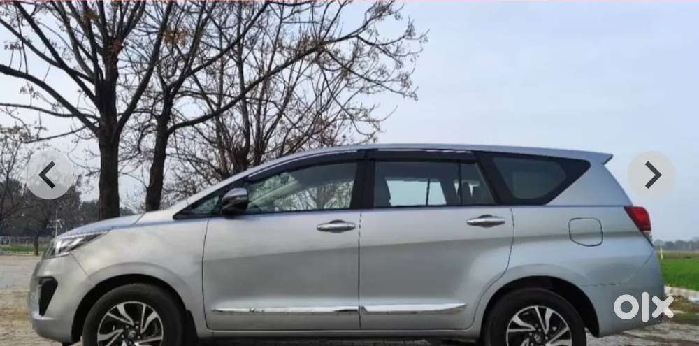 Toyota Innova Crysta 2.4 G Mt 7 Str, 2022, Diesel