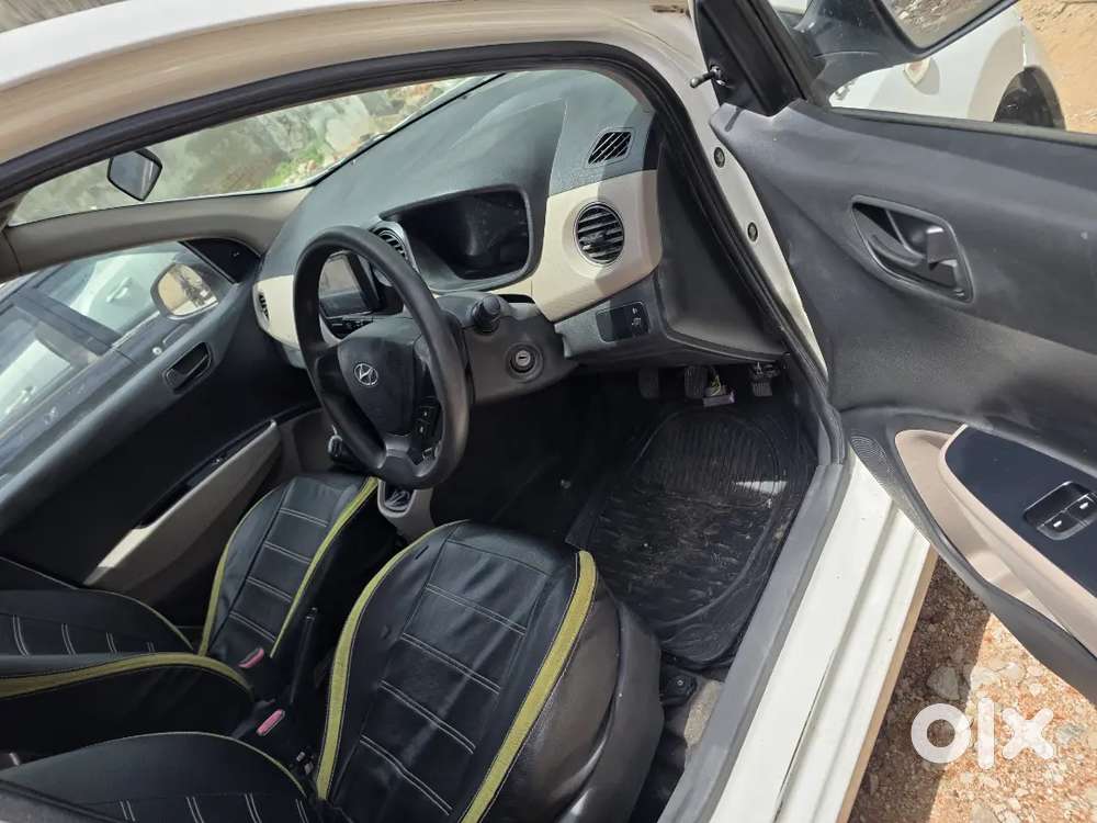 Price Negotiable Top Mileage Hyundai Xcent 2017 Diesel