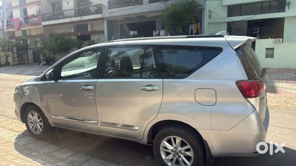 Innova Crysta Automatic 2019