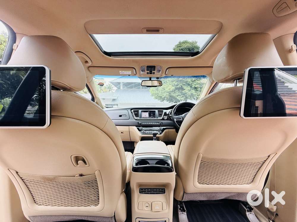 Kia Carnival Limousine Plus 7 Str, 2021, Diesel