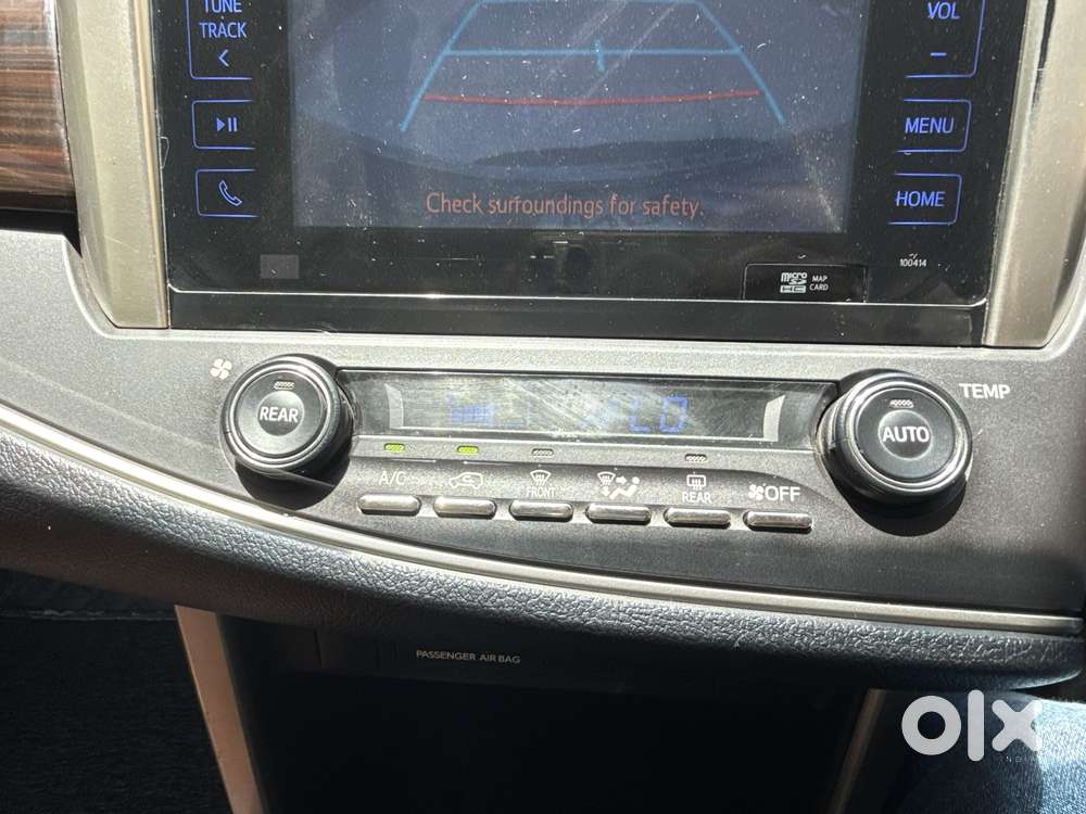 Toyota Innova Crysta [2020-ongoing] 2.7 Zx At 7 Str, 2016, Petrol