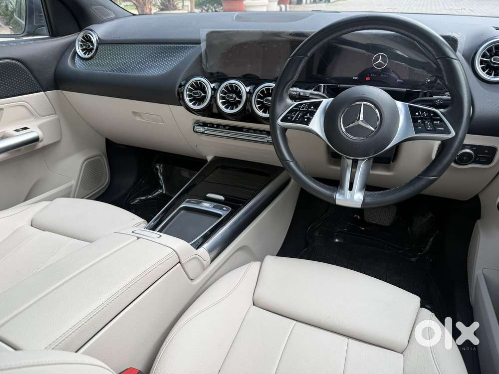 Mercedes-benz Gla 200, 2024, Petrol