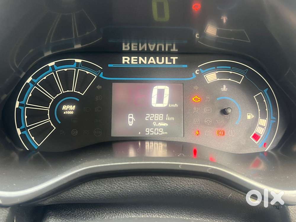 Renault Triber Rxl, 2022, Petrol