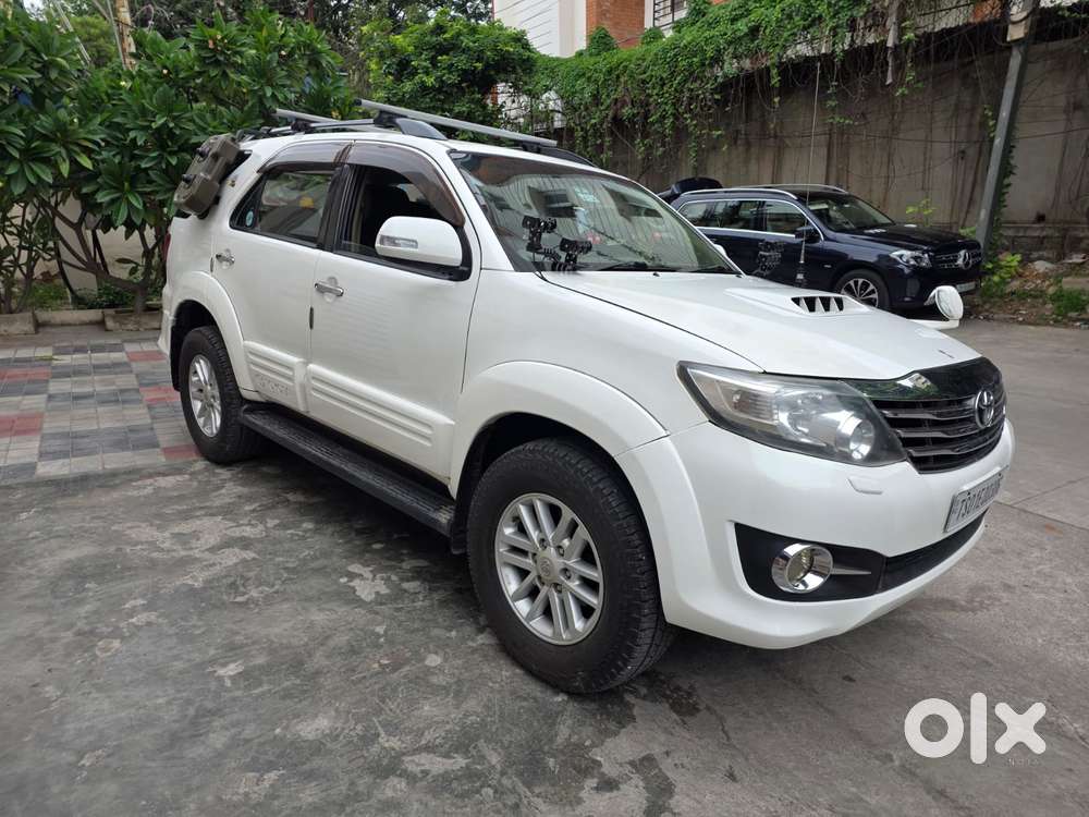 Toyota Fortuner 4x4 At, 2013, Diesel