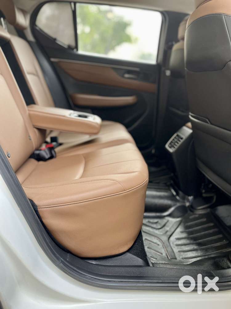 Honda Elevate Zx Cvt, 2024, Petrol