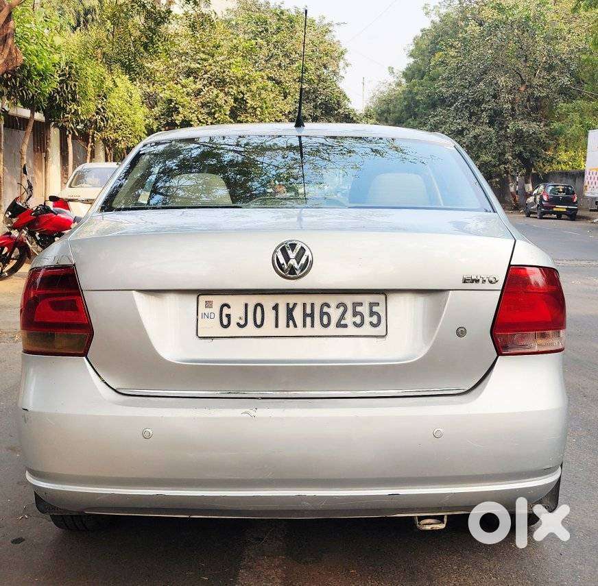 Volkswagen Vento 2010-2013 Petrol Highline At, 2011, Petrol