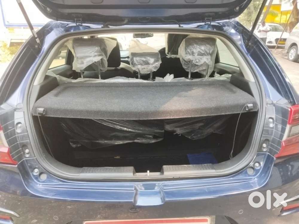 Toyota Glanza 1.2 V Amt, 2025, Petrol