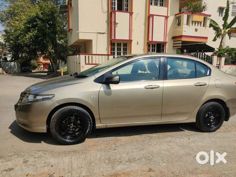 Honda City 1.5 E Mt, 2009, Petrol