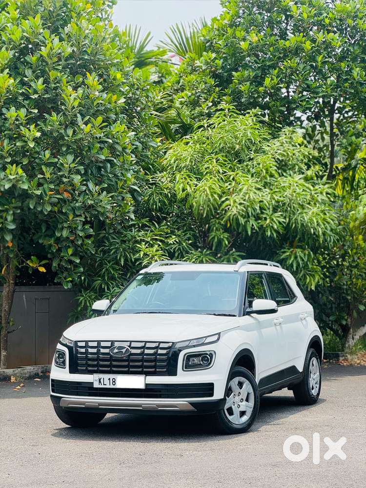 Hyundai Venue Sx, 2022, Petrol