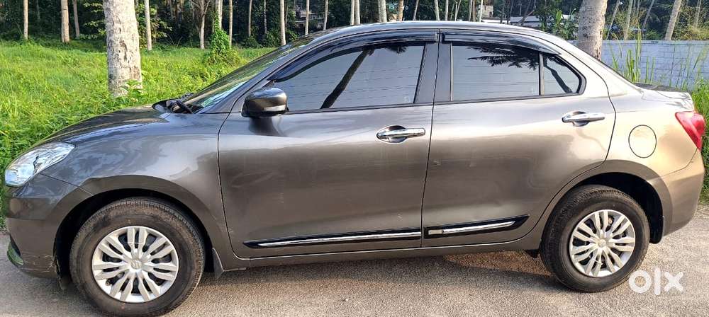 Maruti Suzuki Swift Dzire Vxi Optional, 2024, Petrol