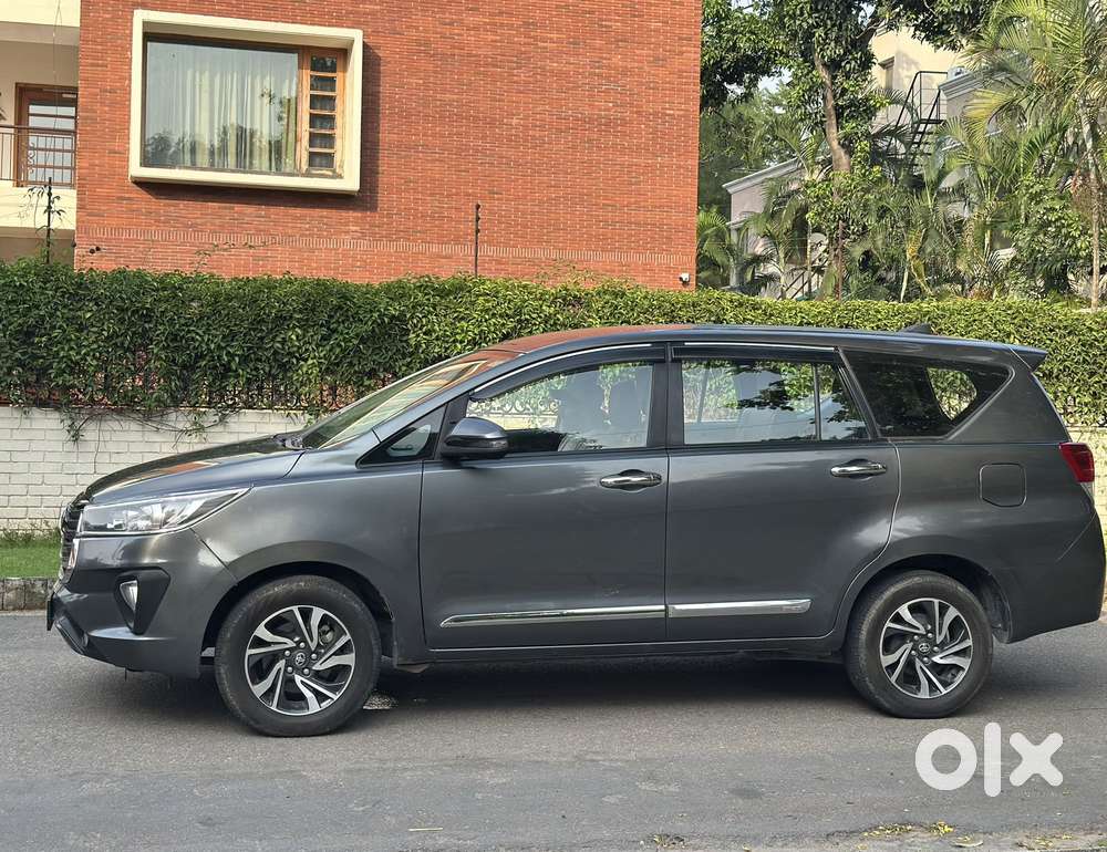 Toyota Innova Crysta 2.8 Gx At, 2021, Diesel
