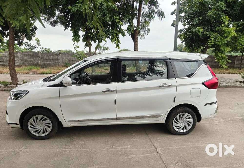 Toyota Rumion S Cng, 2025, Cng & Hybrids