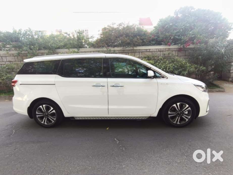 Kia Carnival Limousine Plus 7 Str, 2022, Diesel