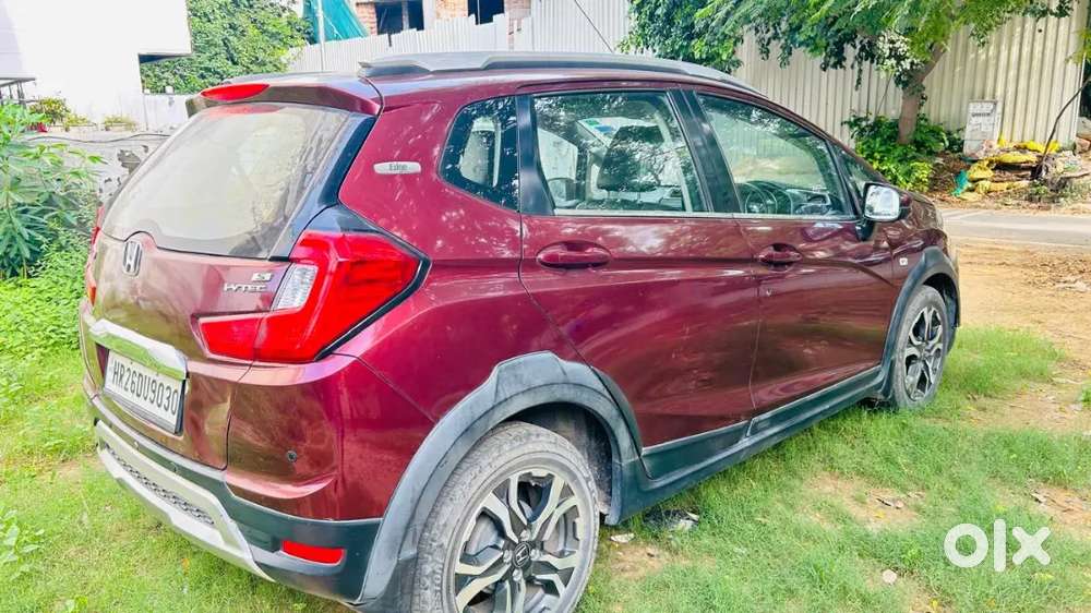 Honda Wr-v 2018 Dec  Manual Petrol Car Smt Less Driven