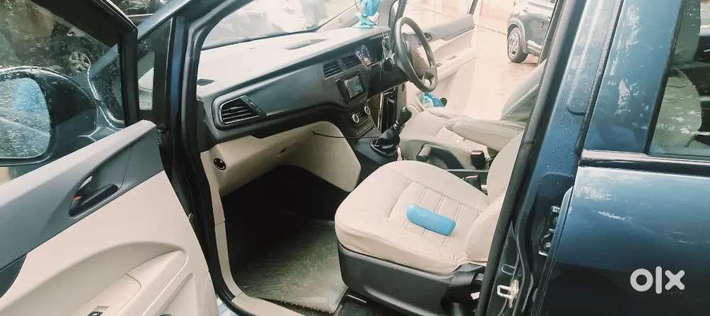 Mahindra Marazzo 2018 Diesel Manual