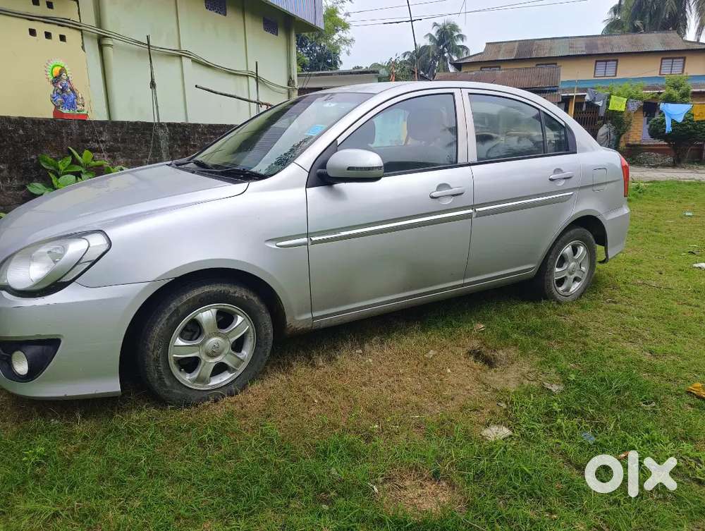 Hyundai Verna 2010 Petrol 106000 Km Driven, Valid Up To 2030, August