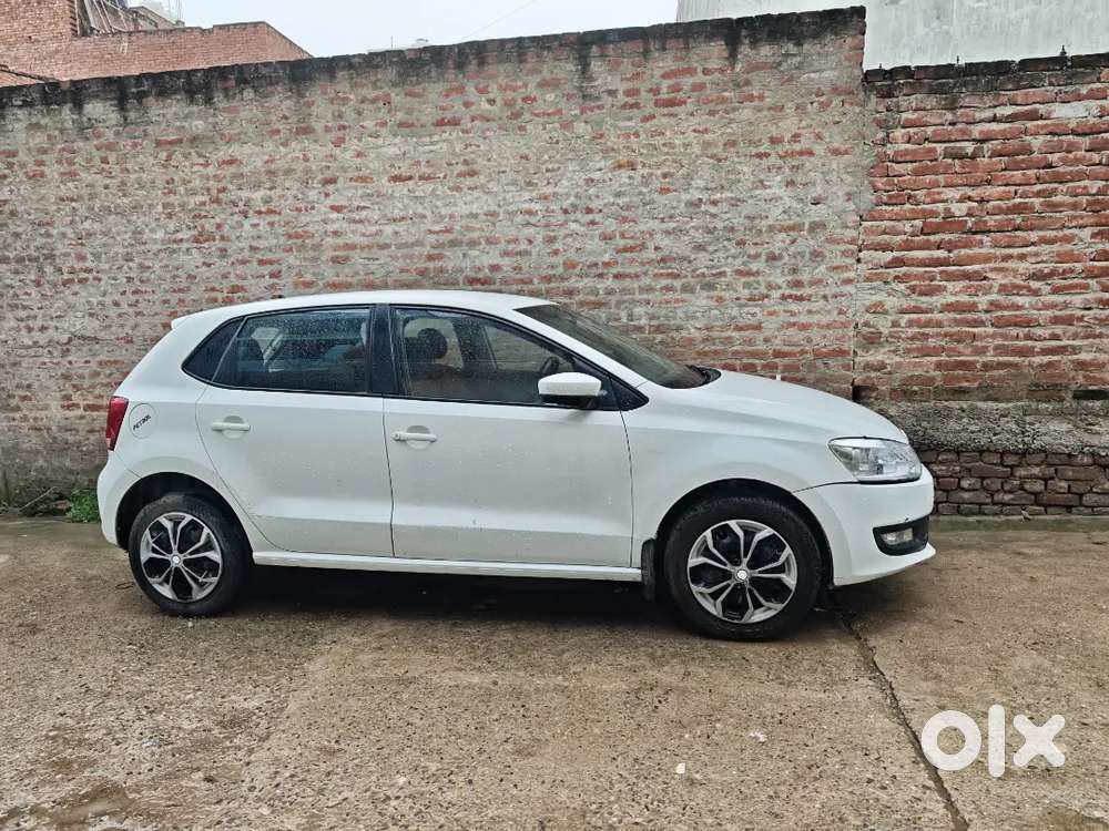 Volkswagen Polo Comfortline 2014