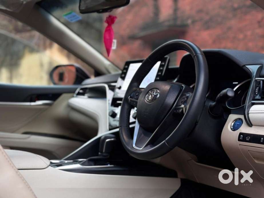 Toyota Camry 2.5l Automatic, 2024, Petrol