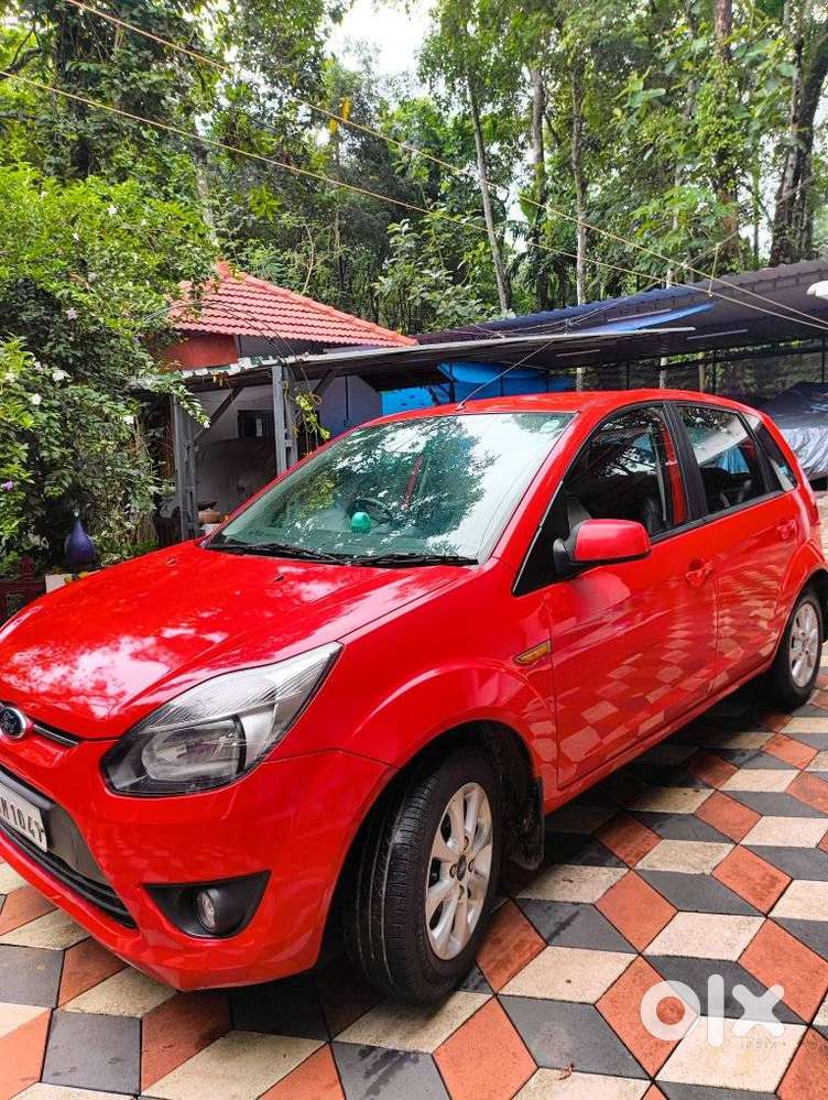 Ford Figo 1.2ptitanium Sports Pack, 2012, Petrol