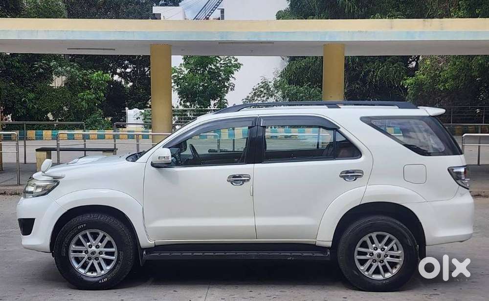 Toyota Fortuner 4x2 Mt 2.8 Diesel, 2013, Diesel