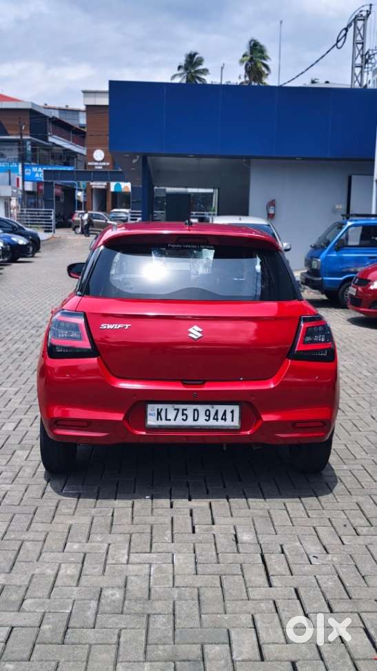 Maruti Suzuki Swift Vxi, 2024, Petrol