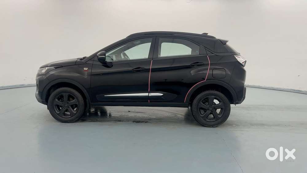 Tata Nexon 1.5 Revotorq Xza Plus Hs Dark Edition, 2022, Diesel
