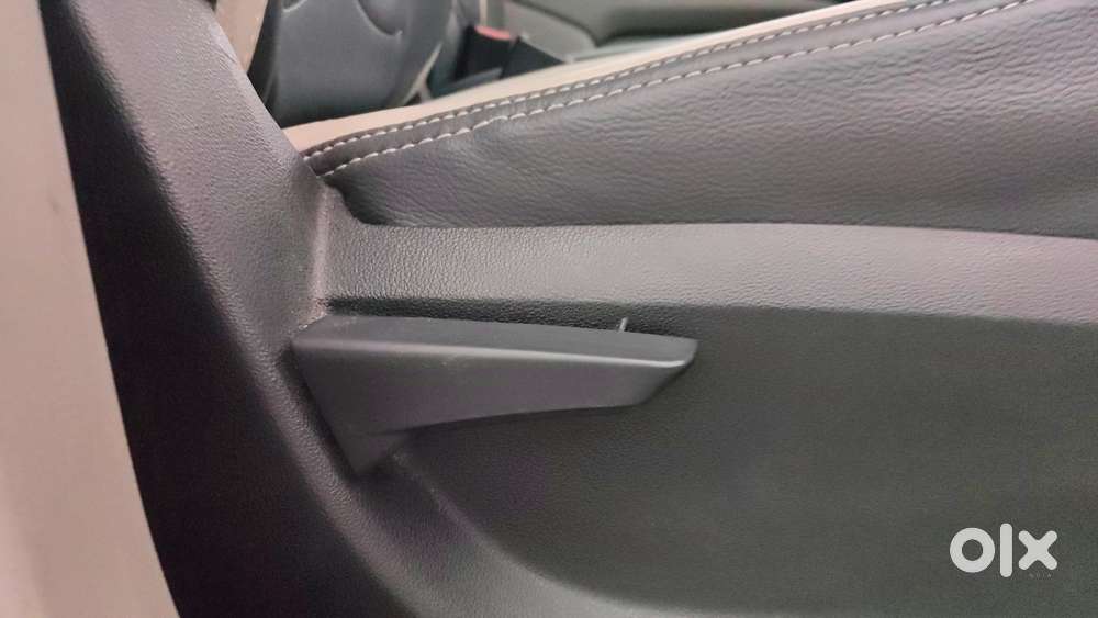 Mahindra Kuv 100 2016-2017 Mfalcon G80 K2, 2016, Petrol