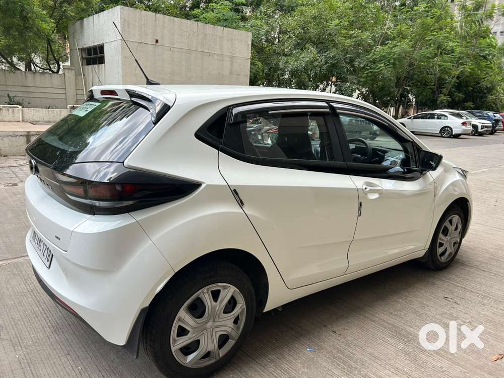 Tata Altroz Petrol Automatic 2024 Car