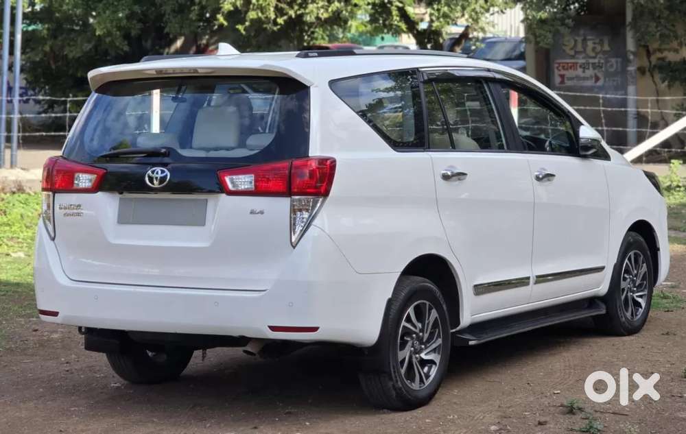 Toyota Innova Crysta, 2025, Diesel