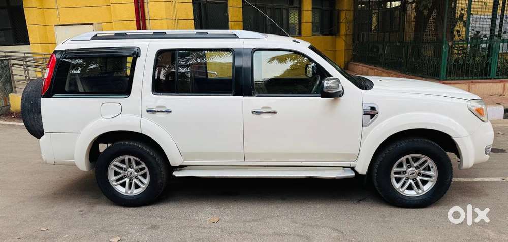 Ford Endeavour 2.5 4x2 Mt, 2012, Diesel