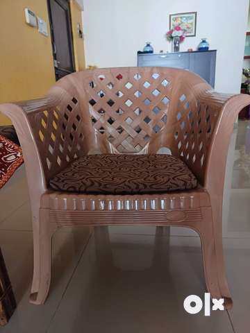 Nilkamal discount sofa chair