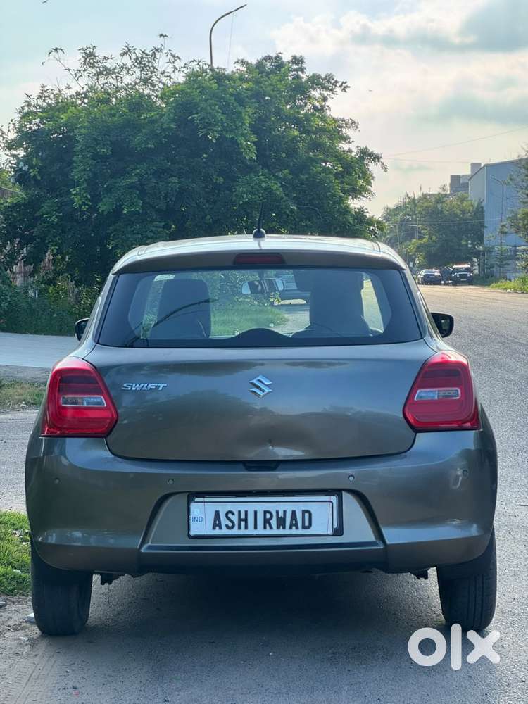Maruti Suzuki Swift Vvt Vxi, 2021, Petrol