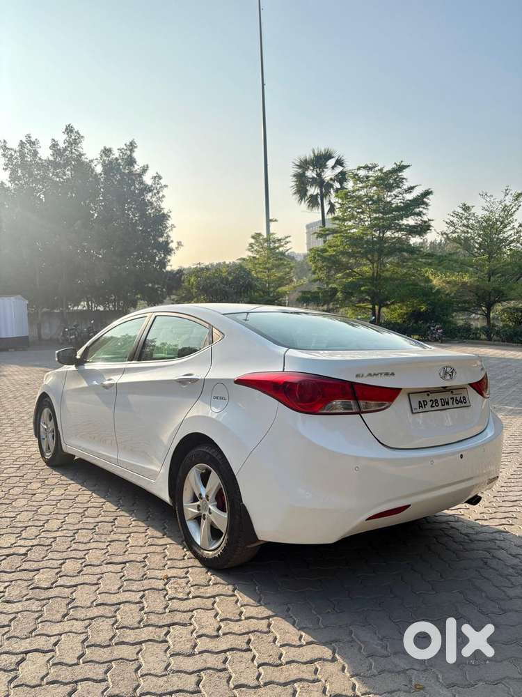Hyundai Elantra, 2014, Diesel