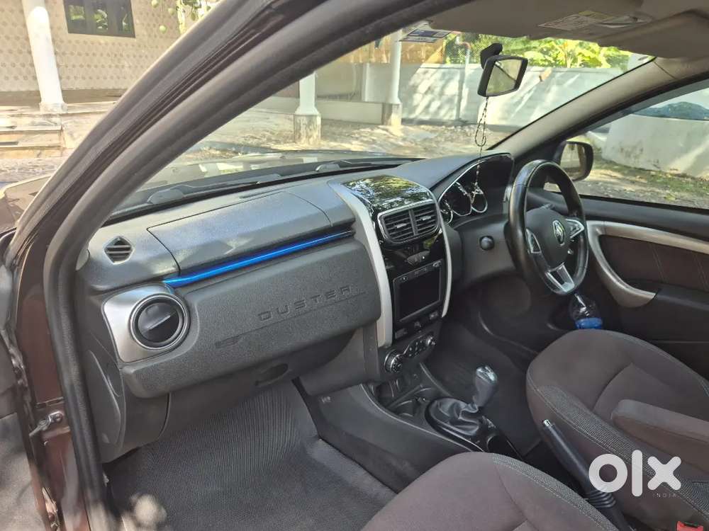 Showroom Condition ,self Used Showroom Servie Only