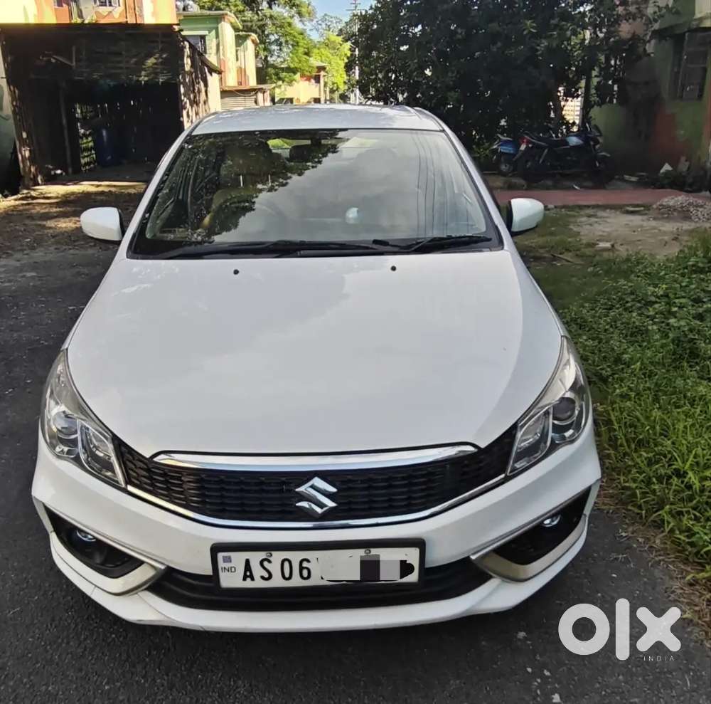 Well-maintained Ciaz Delta Hybrid White 35k Kms Alloy Wheels