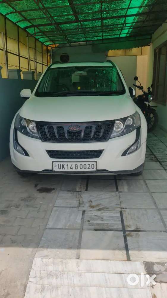 Mahindra Xuv500 Diesel 2.2 At 2017