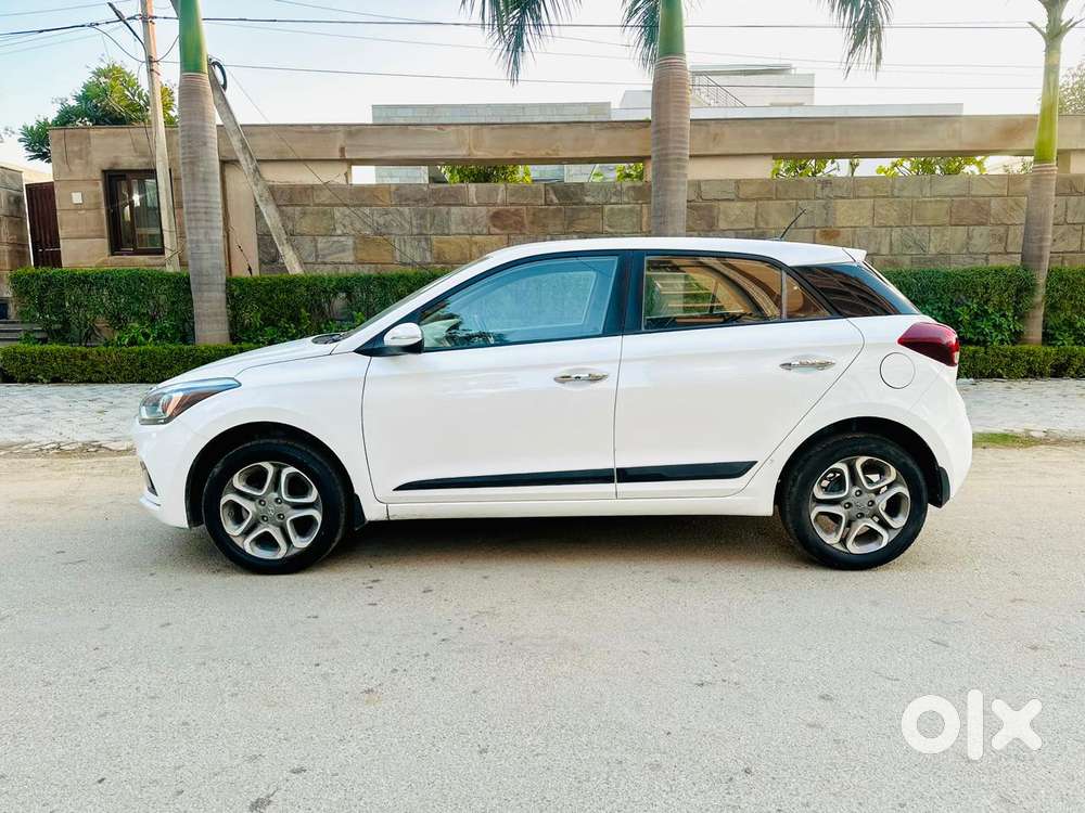Hyundai Elite I20 Asta Option Cvt, 2019, Petrol