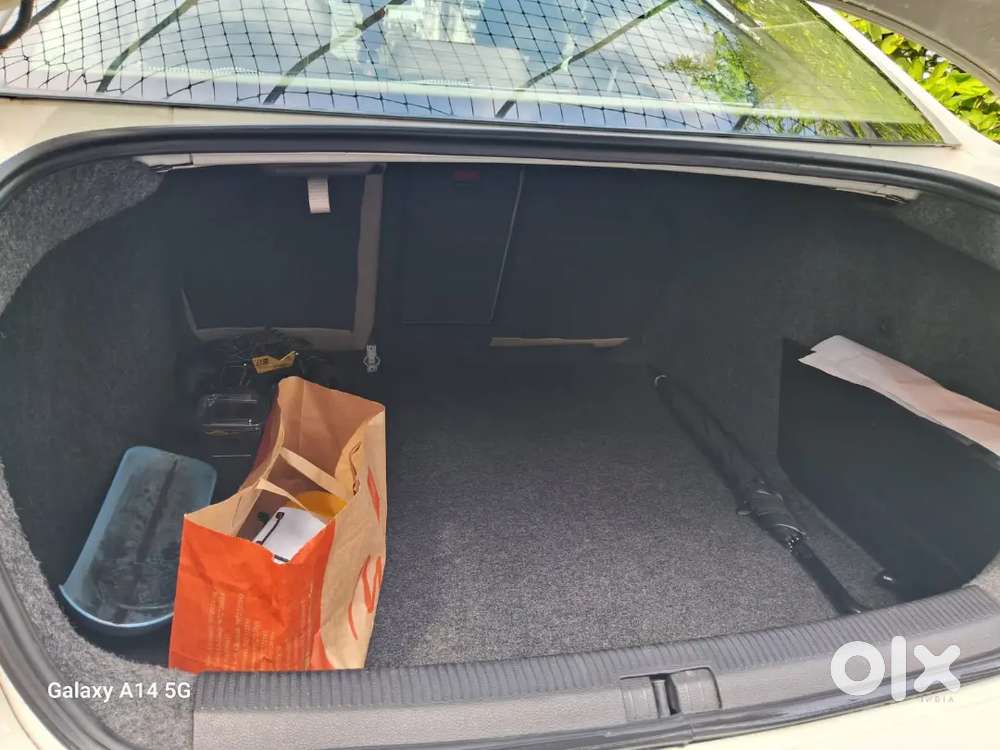 Volkswagen Jetta 2010 Diesel 68000 Km Driven