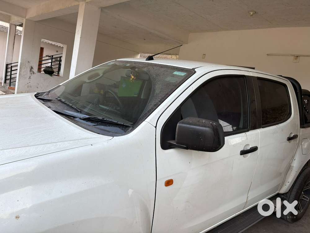 Isuzu D-max 2023 Diesel Well Maintained