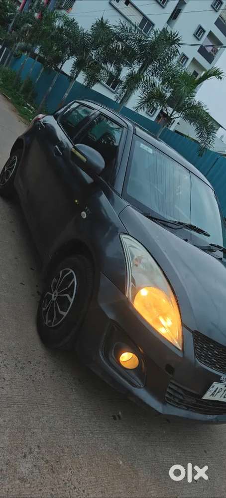 Maruti Suzuki Swift 2016