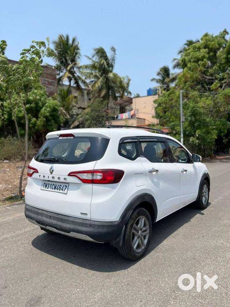 Renault Triber Rxz, 2020, Petrol