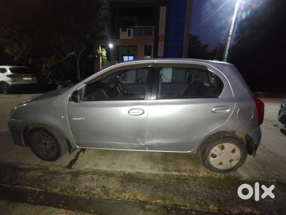 Toyota Etios Liva 2011